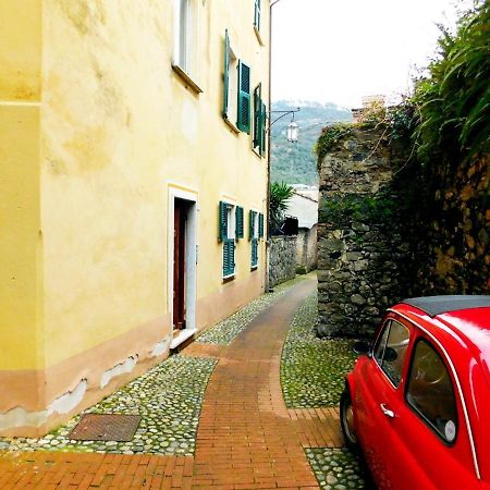 Bellissima Casa Nel Centro Storico!!! Apartment Levanto Exterior photo